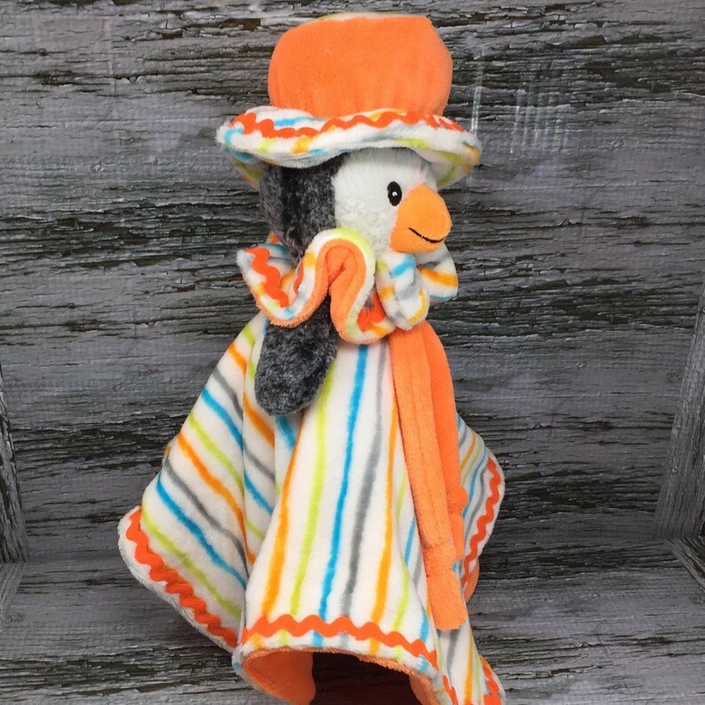 Stuffed Plush Toy Travel Blankie Gift for Boy or Girl Penguin Fleece Blanket Buddy for Kids Animal Snuggle Lovey for Baby or Child/'s Room