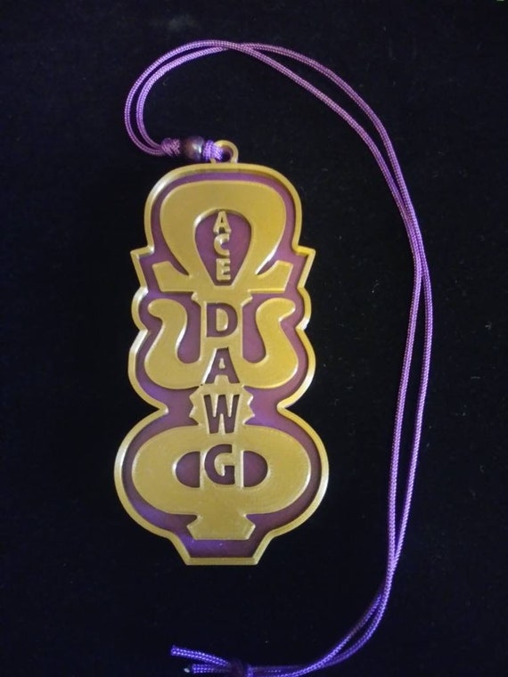 omega psi phi tiki necklace