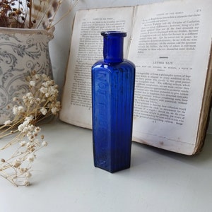 Antike sechseckige Kobalt nicht genommen zu werden Giftflasche 4 Unze, gerippte zwei Seiten. Viktorianische Giftflasche, Vintage Flasche, Flaschensammeln