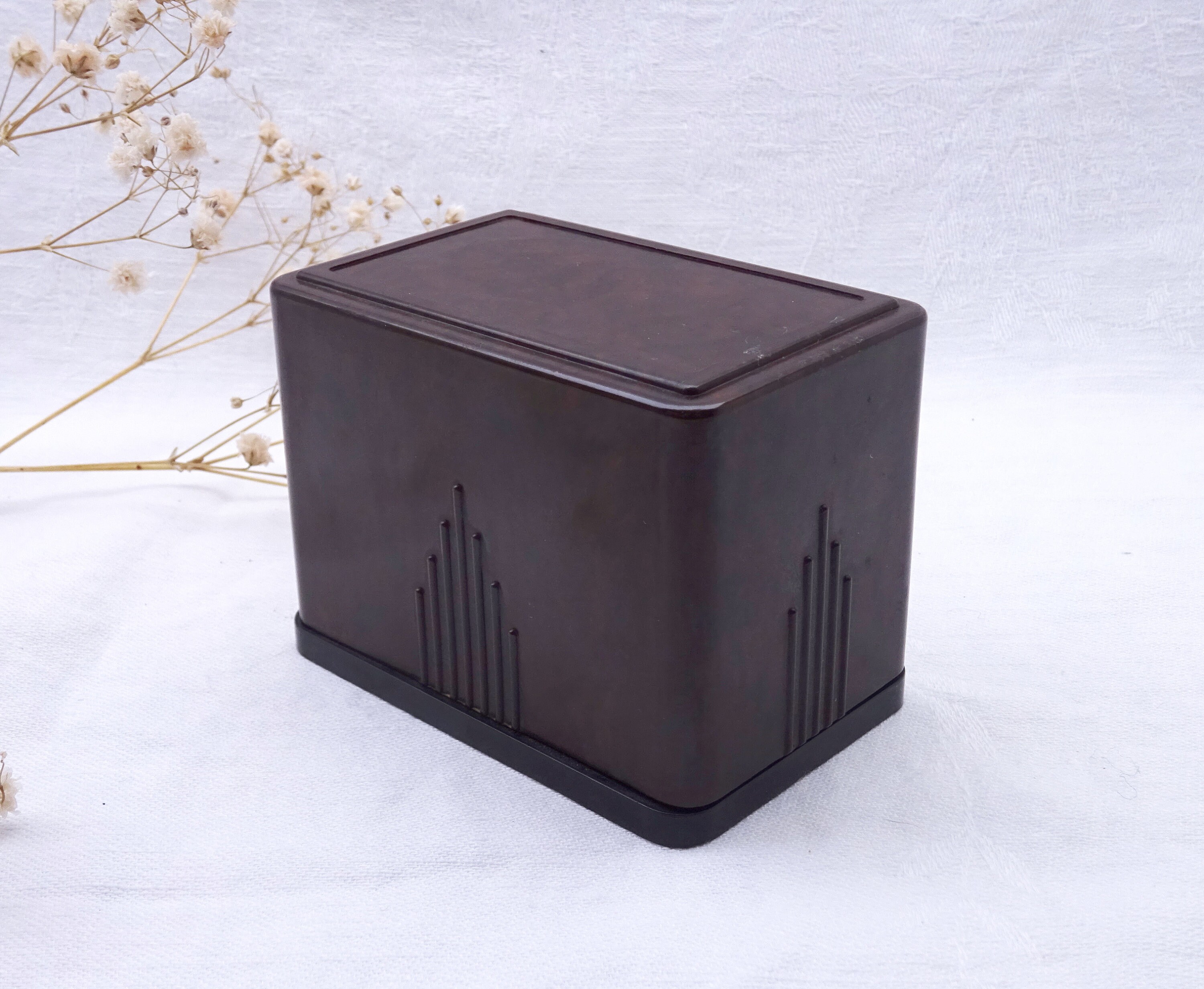 ヴィンテージのベークライト製、Wunup Mystic Box シガレット