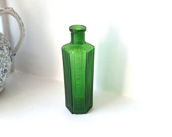緑色のガラス毒瓶 19世紀 - Etsy 日本