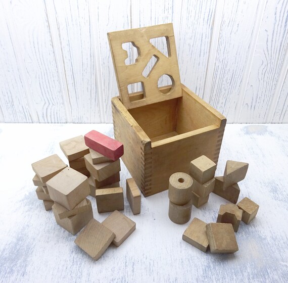 children's wooden building bricks