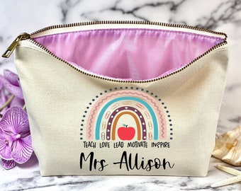 teachers pouch