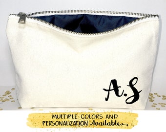 Initial makeup bag- Personalized gift , Canvas cosmetic bag, bridesmaid gift, Christmas gift, Bridal gift ,  Zipper pouches - Weddings