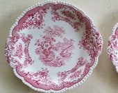 Antique John Maddock Sons Royal Vitreous quot Bombay quot 10x10.5 quot Scalloped Serving Plate Handled Cake Plate, Red Scene with Flowers Transferware