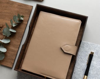 Beige Leather Journal A5, Personalized Bridesmaid Gift Notebook, Refillable Leather Diary with Magnetic Closure, Bridal Party Gift