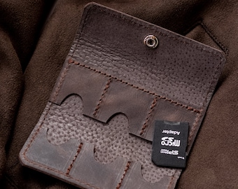 Vintage Leather SD Card Holder: Personalized Photographer Gift, 6 Slots
