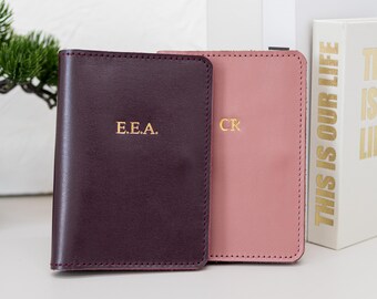 Monogrammed Passport Cover Leather Passport Wallet, Anniversary Gift, Wedding Gifts Mr. & Mrs, Birthday Gift for Women, Traveler Gifts