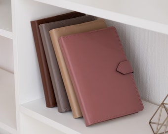 A5 Leather Notebook Cover Refillable, Personalised Leather Journal with Magnetic Clasp, Travel Notebook Gift for Him