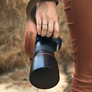 Personalized leather camera strap, custom camera strap for digital camera Canon Nikon Sony, quickrelease dslr strap, gift for a photographer image 16