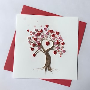 Tarjeta de felicitación de filigrana con corazones de amor, tarjeta de felicitación hecha a mano, tarjetas de filigrana, tarjetas hechas a mano, filigrana, tarjeta hecha a mano