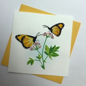 Cartão de felicitações de borboleta quilling