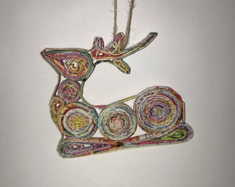 Eco-Art Deer Ornament, Öko-Kunst, Recyclingpapier, Quilling-Papier, Weihnachtsdekor, recyceltes handgemachtes Dekor, Wandkunst, recyceltes Papier