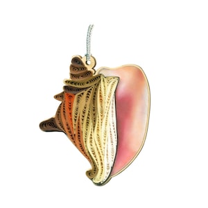 Ozdoba z muszli konchowej, ozdoba ręcznie robiona, quilling, ozdoba quillingowa,