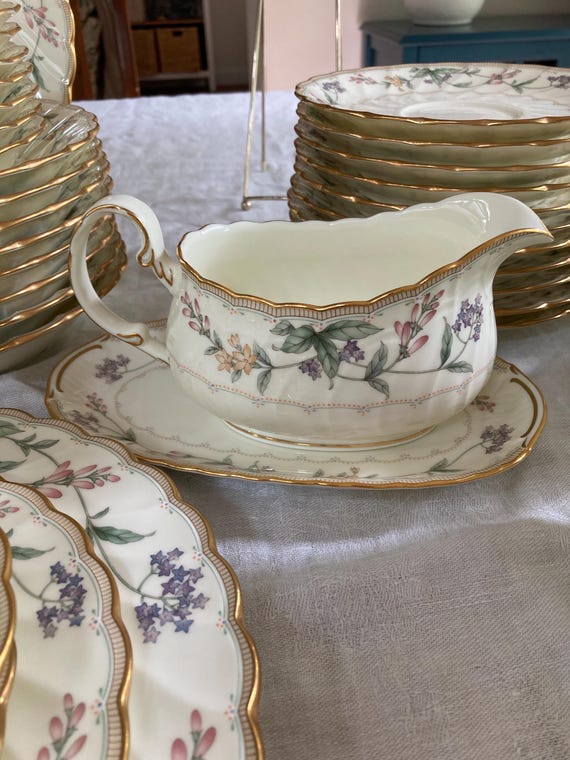 ノリタケ デザートボウル Bone China 2枚 未使用 2025年最新】Yahoo!オークション - ノリタケ(ブランド別 食器)の