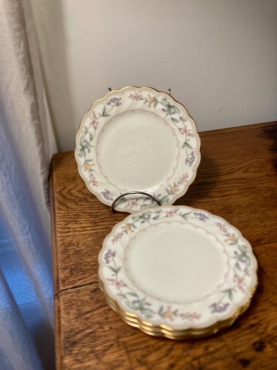 Set of Four Noritake Brookhollow Fine Bone China 6