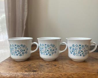 Set of Three Vintage Corning Blue Heather Mugs, Dainty Blue Floral Corningware