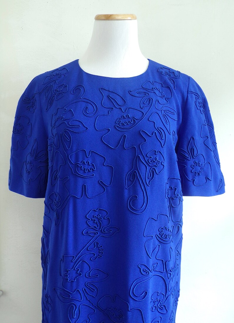 80s floral shift dress size medium cobalt blue cord flower dress crepe acetate liz claiborne designer day dress 1980s short sleeve dress