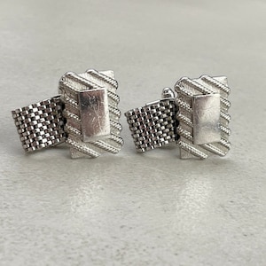 Vintage Silver Tone Cuff Links 1960s Metal Rectangle Chain Link Cufflinks