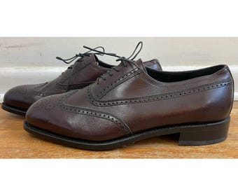 Vintage Mens Florsheim Wingtip Oxfords Size 10 Brown Leather Shoes