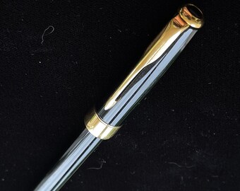 Vintage Parker Fountain Pen Nib 18K Gold Sonnet Made In France Black Lacquer & Gold 11N 750 On Nib