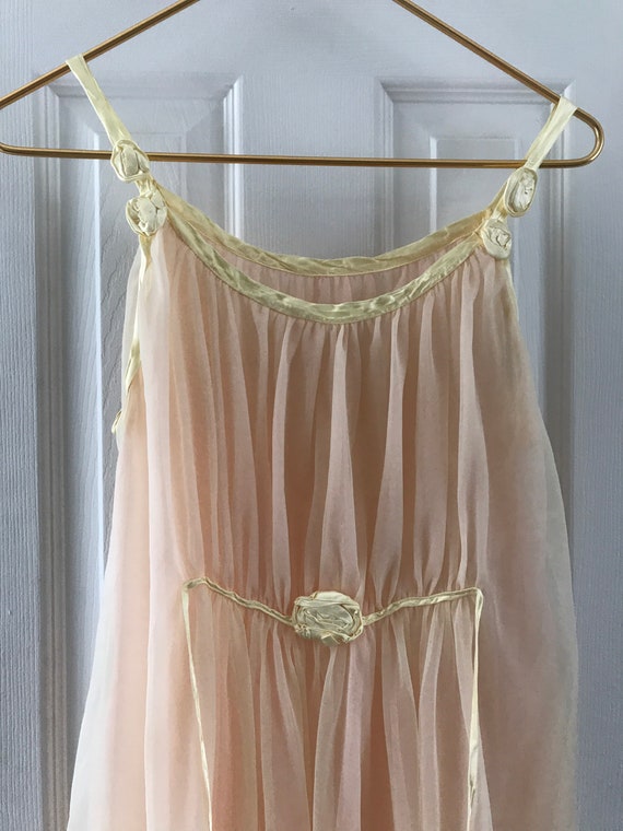 Vintage  1950's Grecian Style Peignoir Sheer Two … - image 5