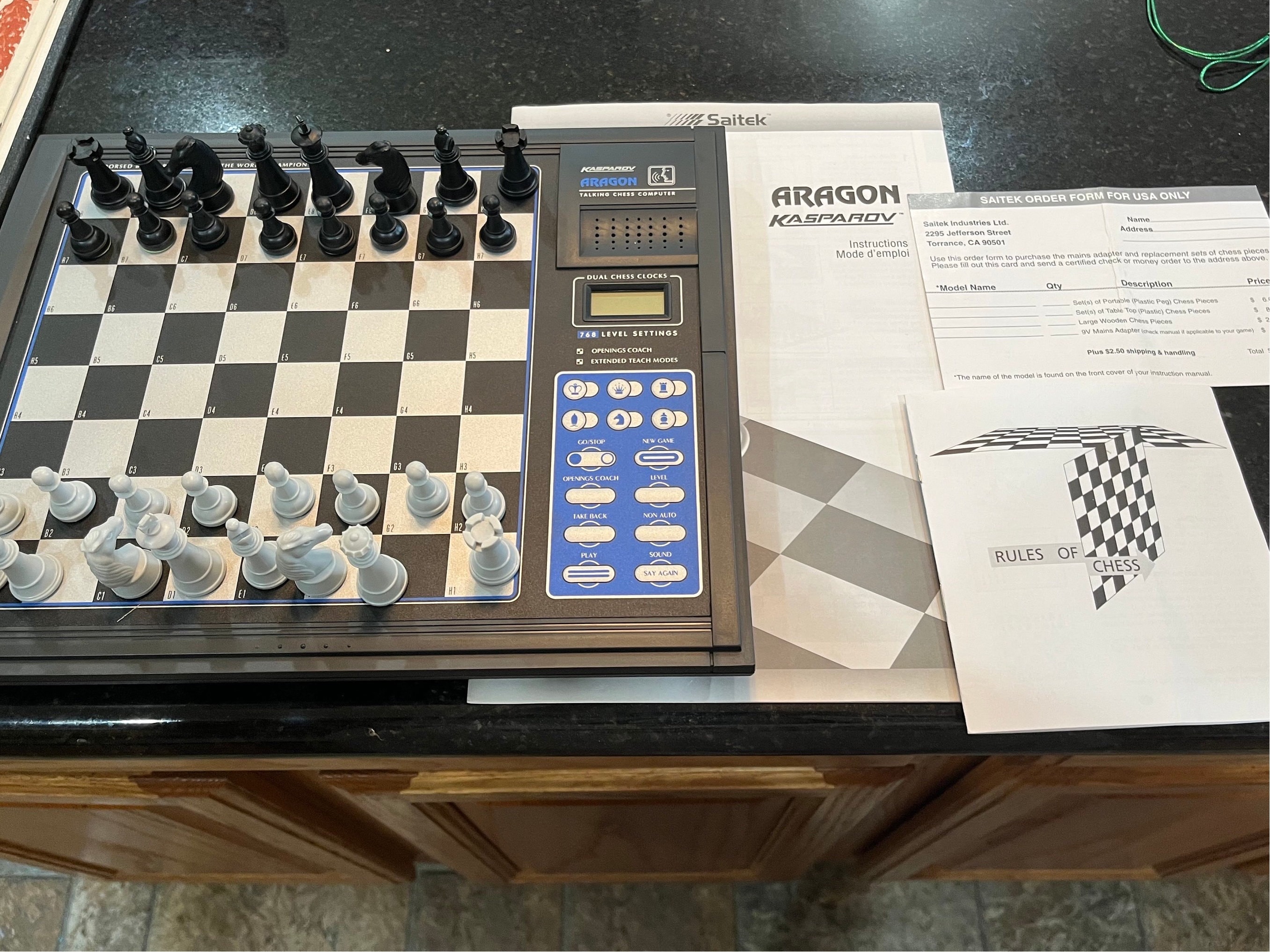  SciSys Kasparov Chess Computer MK12 : Toys & Games