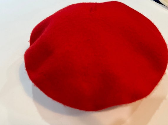 Vintage 1960's Red Beret 100% Wool 6" Tam Hat - image 1