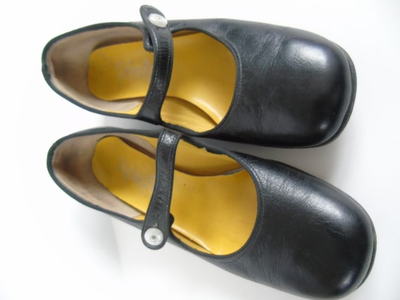 black mary jane shoes size 6