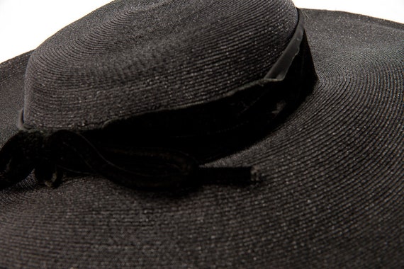 Vintage 1960's Women's Black Hat With Black Velve… - image 3