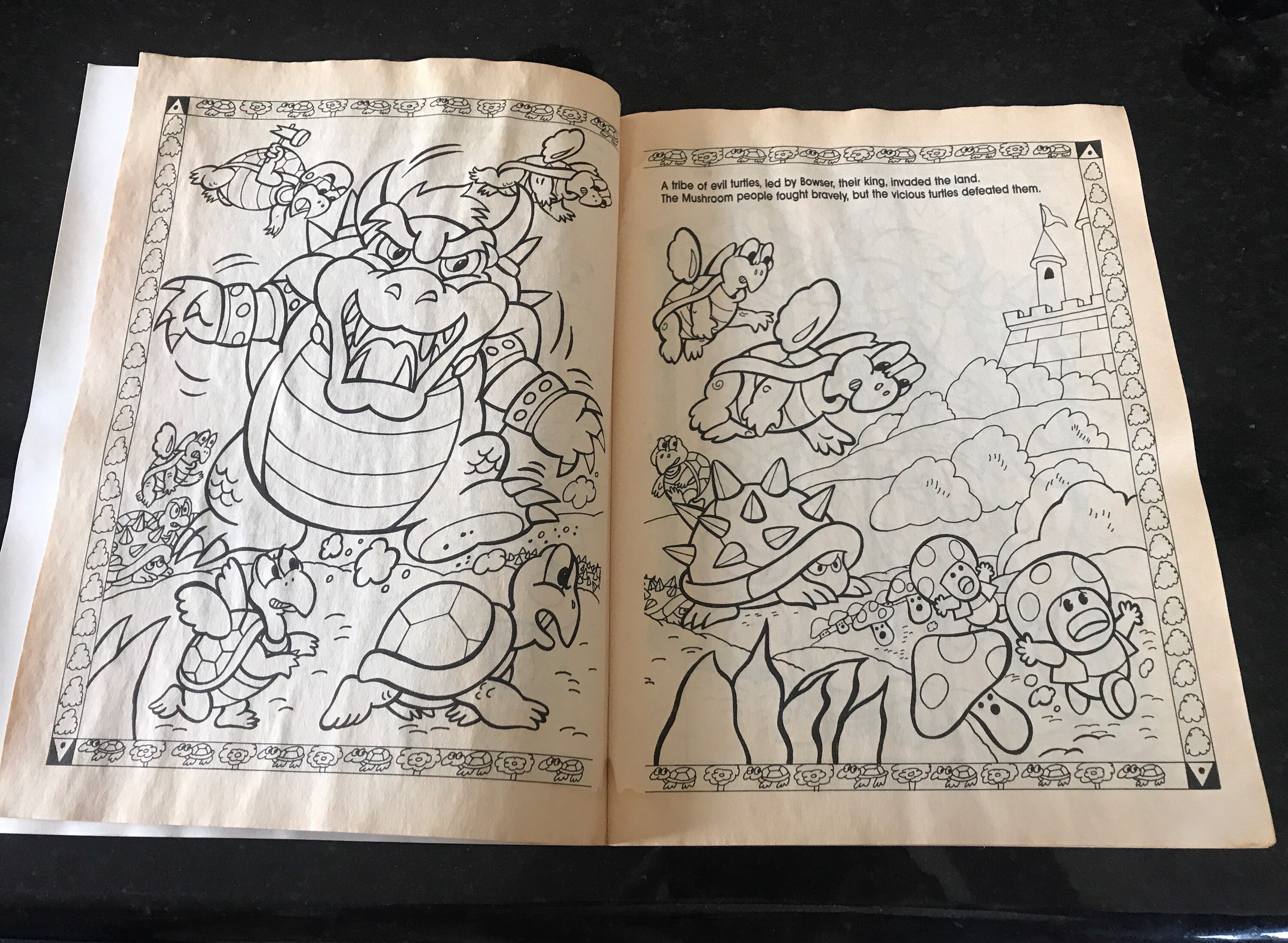 Vintage 1989 Nintendo Super Mario Bros. - Coloring Book - 95% unused pls  read de