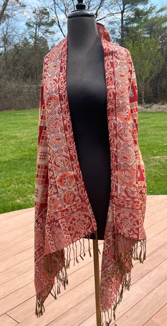 Vintage Wrap Shawl 1980’s Shades Of Orange With Si