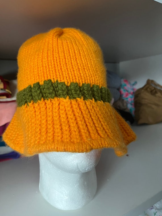 Vintage Orange & Green Knit Hat With Wide Brim Si… - image 4