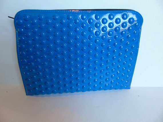 Vintage Bright Blue Dimpled Plastic Clutch Purse H