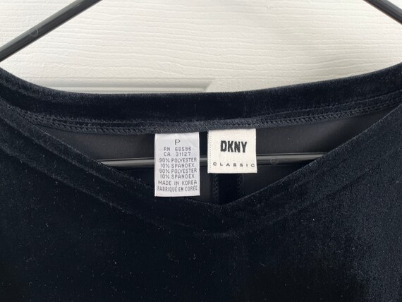 dkny rn 68596 ca 31127