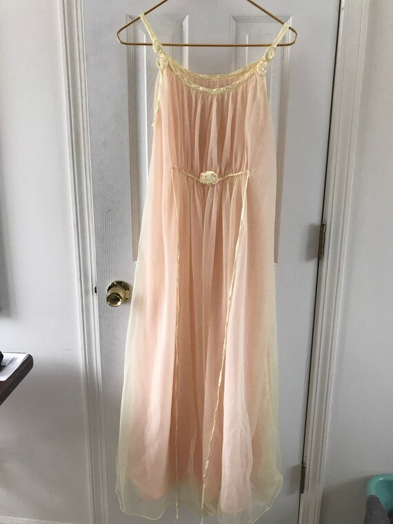 Vintage  1950's Grecian Style Peignoir Sheer Two … - image 1