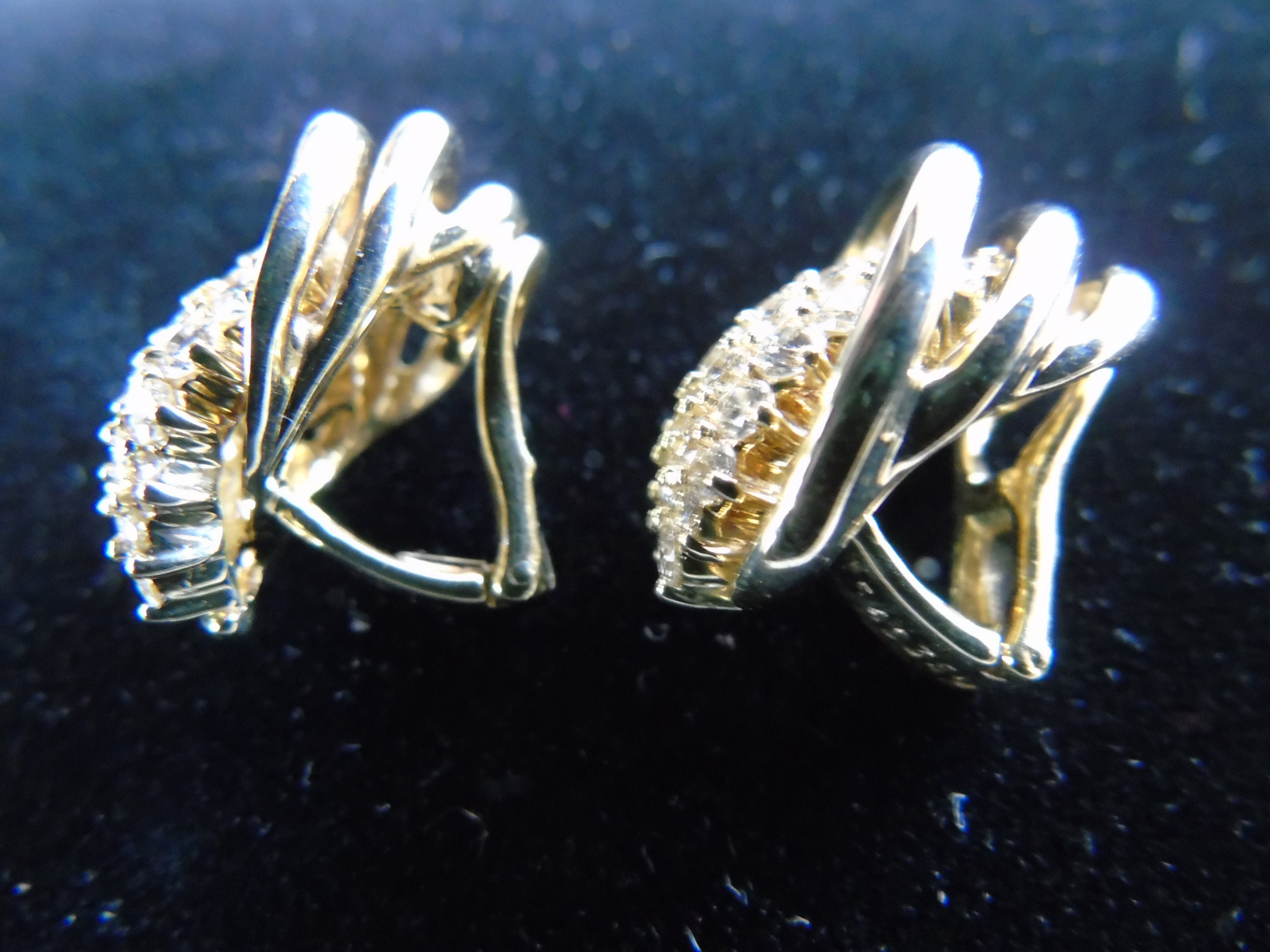Vintage Earrings JOSE HESS Diamond  In 14 Karat Yellow Gold Designer Cluster Non Pierced