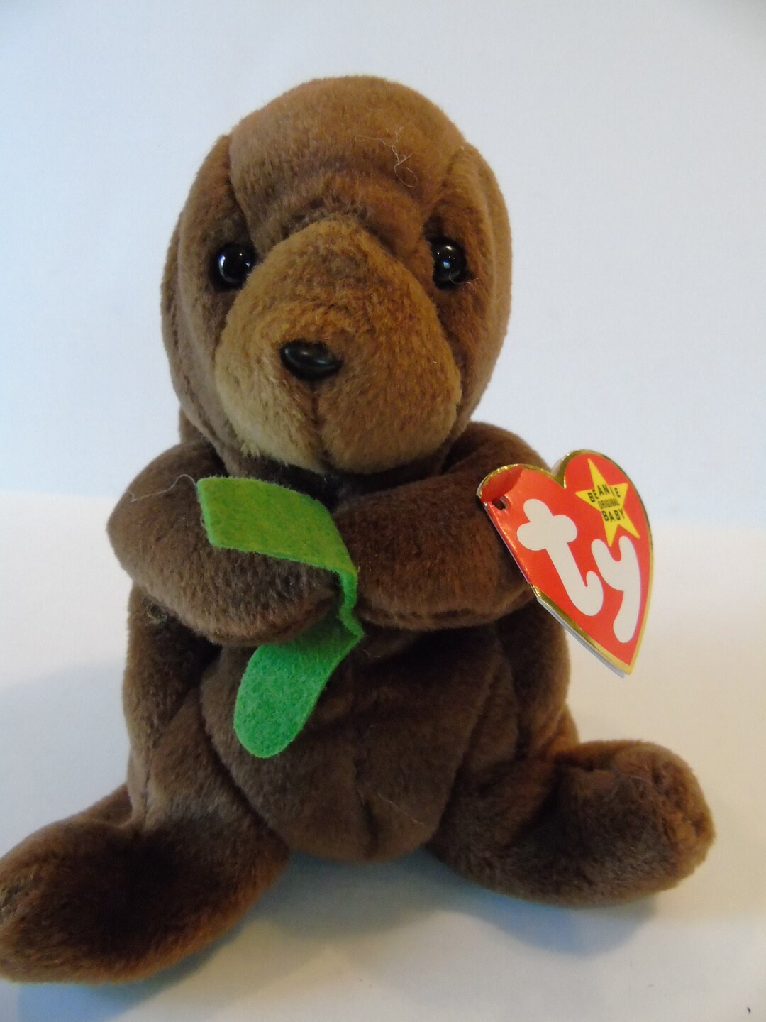 Ty Beanie Babies Seaweed the Otter Birth Date 319696 Style No. 4080