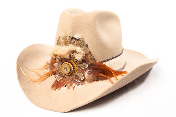 Vintage Mens Custom Western KC BEE HATS Feather Band Remington Peters Shell  Keuthen Size 7 1/4 