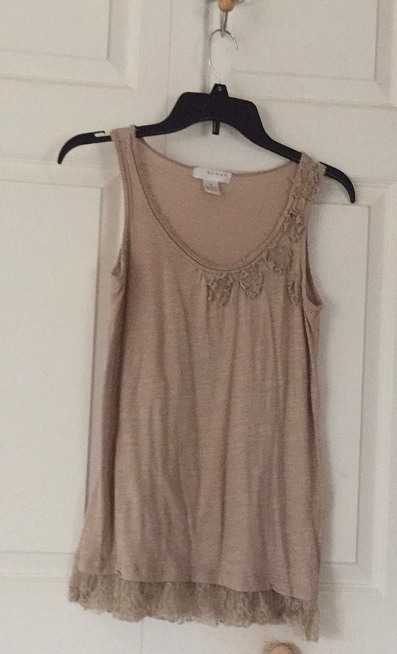 Vintage 1990's Women's Kenar Beige Sleeveless Blou