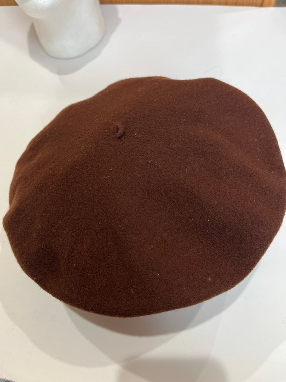 Hat vintage brown beret Gem
