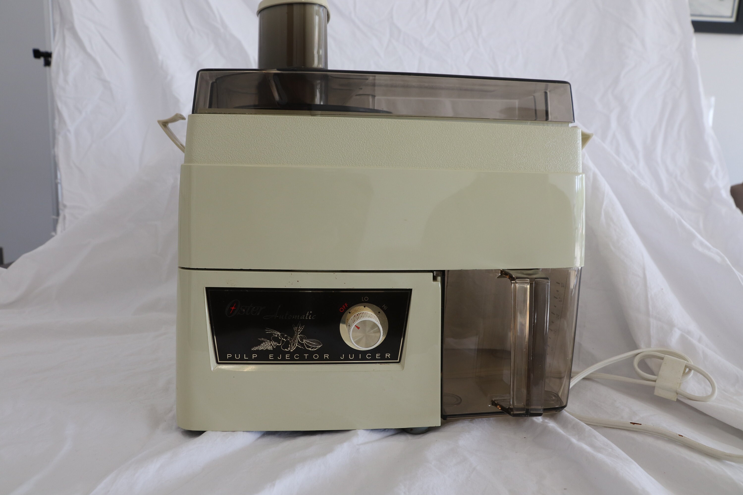 1980's Vintage Oster Automatic Pulp Ejector Juicer Almond Etsy