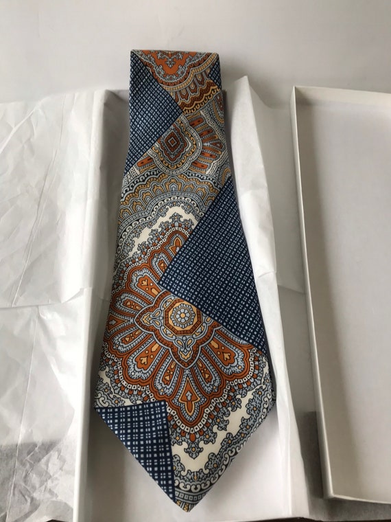 Vintage Oleg Cassini Tie Paisley Blues Orange Pat… - image 1