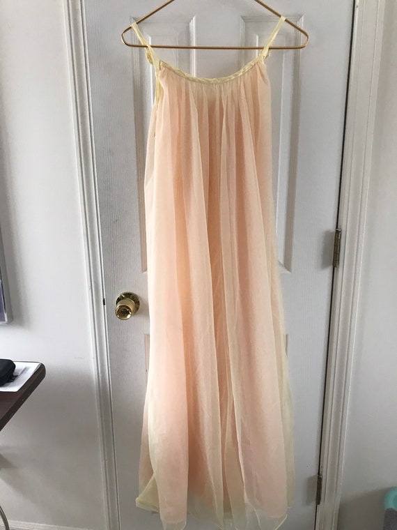 Vintage  1950's Grecian Style Peignoir Sheer Two … - image 7