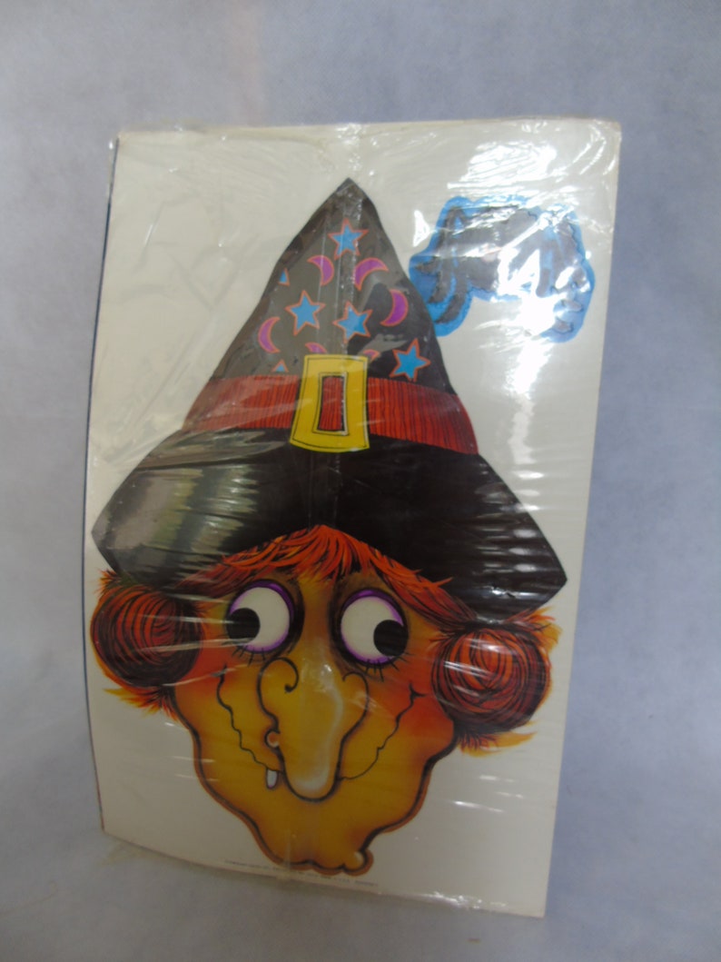 Vintage Retro Willa Witch Halloween Mask With Elastic String With A Spider By Hallmark Paper Party Decoration image 2