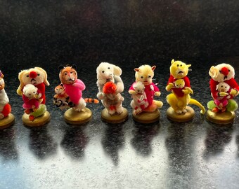 Vtg Set Of 12 Handmade Chenille Animals Mother & Child 2" Figurines Amazing Details One Of A Kind