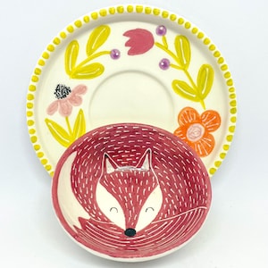 Ensemble petit bol et soucoupe en céramique fait main : renard et motif floral peints à la main, poterie artisanale