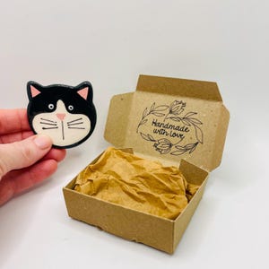 Handmade Ceramic Cat Brooch: Whimsical Clay Pin