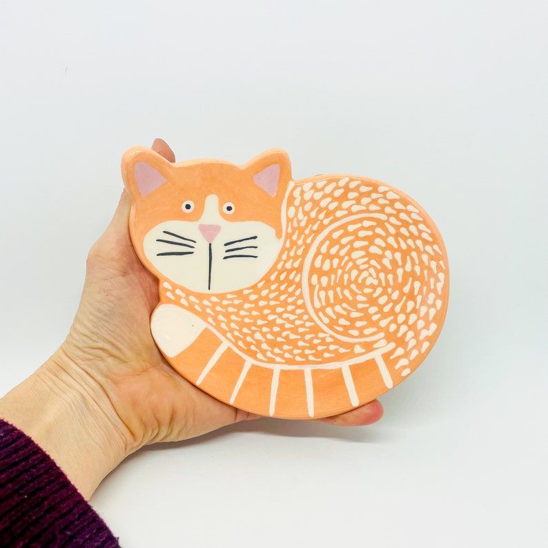 Handmade Ceramic Cat Shaped Bowl, Ceramics and Pottery, Hand Painted Cat Bowl, Cat Shaped Trinket Dish, Cat Shaped Pet Bowl Ginger