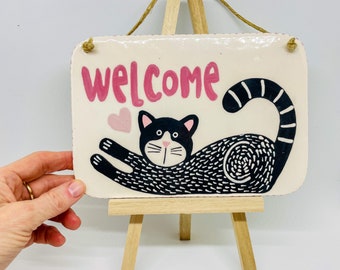 Handmade Ceramic Wall Hanging Tile Hand Painted with a Black Cat, Wall Plaque, Wall Decoration, Handmade Tile, Home Decor